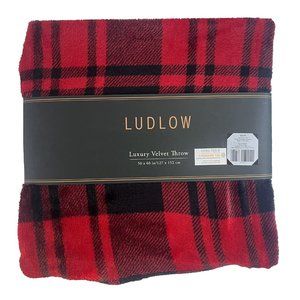 LUDLOW VELVETY THROW Blanket Black Red Checker Design 50x60 100% Polyester NEW!